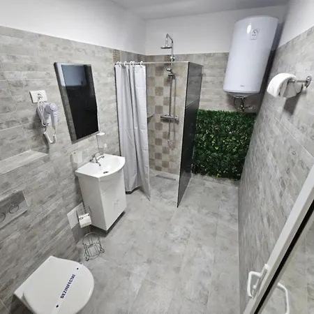 Ξενοδοχείο με διαμερίσματα Regal Litoral Eforie Nord