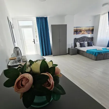 Lägenhetshotell La Playa - Pe Plaja Cu Sezlong Gratuit