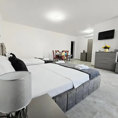 Lägenhetshotell La Playa - Pe Plaja Cu Sezlong Gratuit