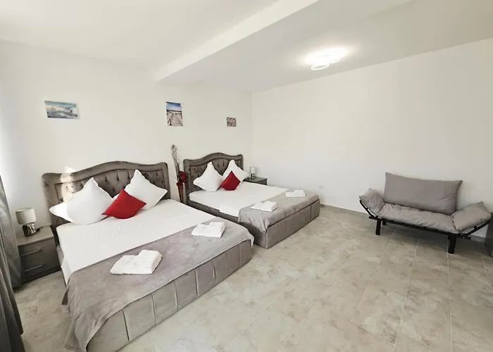 Regal Litoral אפורי נורד